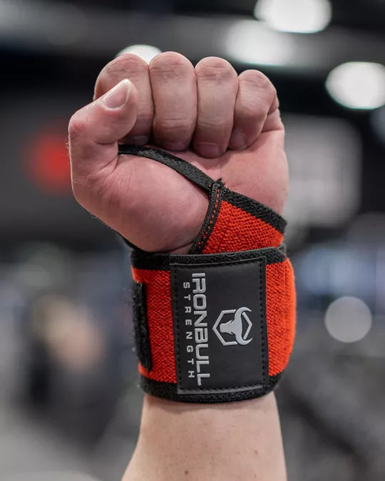 Wrist Wraps vs Lifting Straps